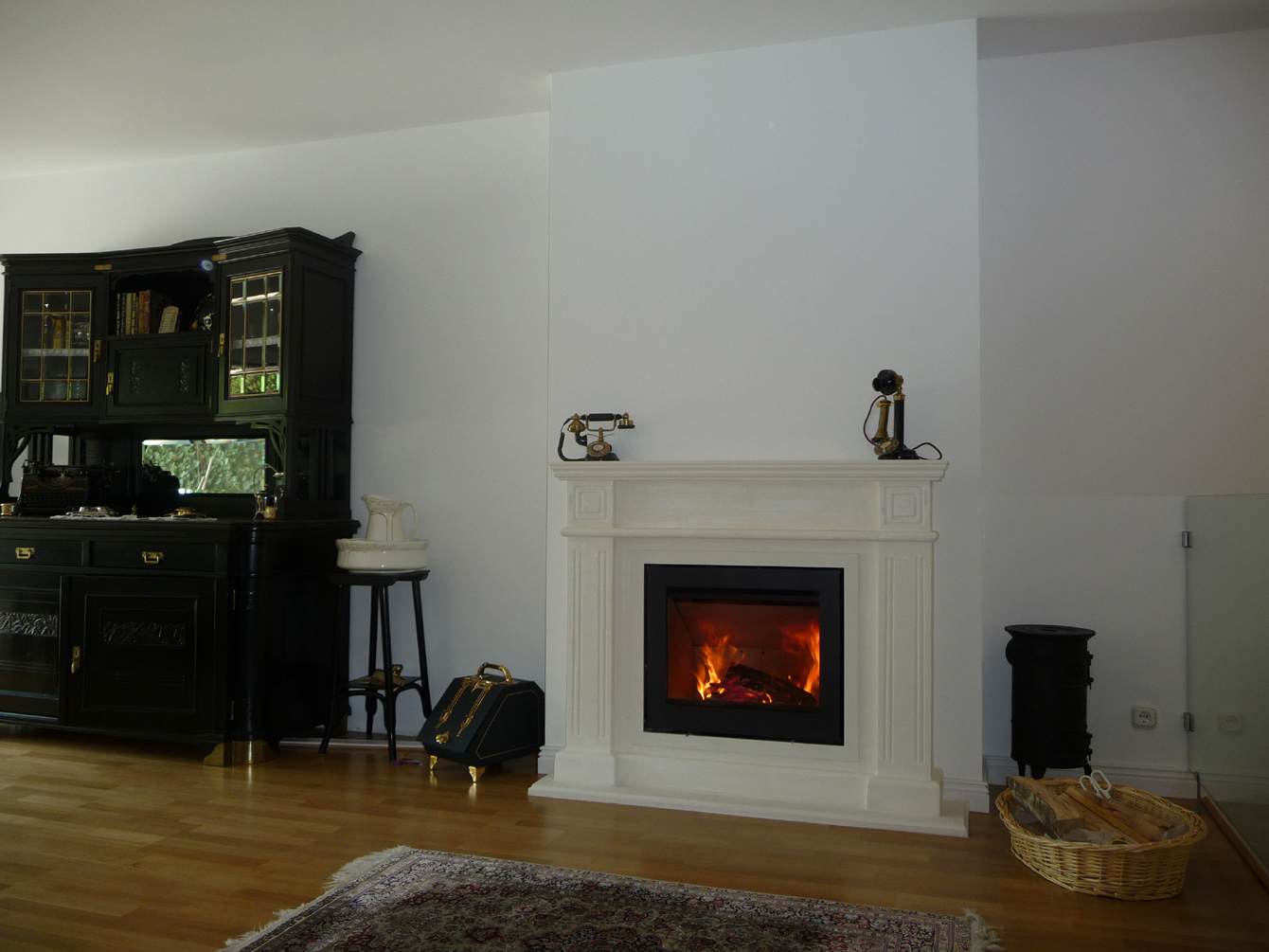 Kaminkassette Lotus H570 mit Kaminverkleidung